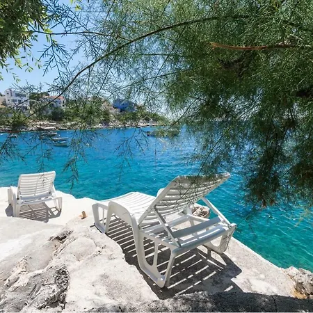 Holiday home Ana Razanj